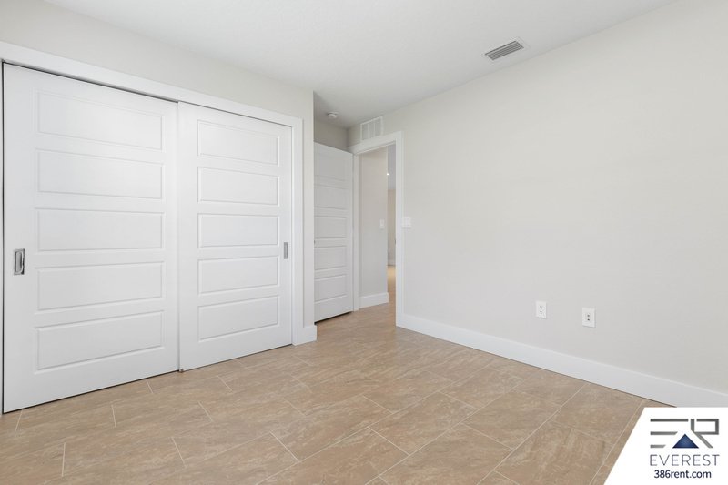 FULLY FENCED, COMPLETELY RENOVATED 3/2/2 ON A CUL-DE-SAC IN THE HEART OF PALM COAST property image