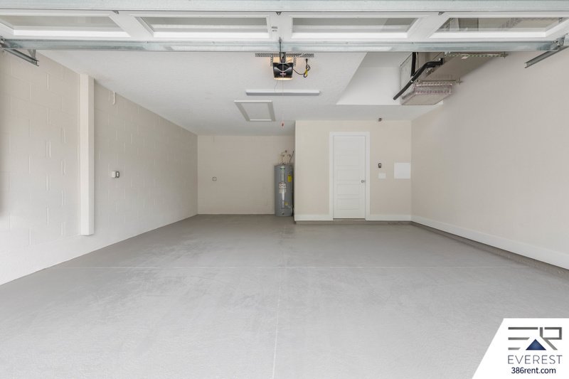 FULLY FENCED, COMPLETELY RENOVATED 3/2/2 ON A CUL-DE-SAC IN THE HEART OF PALM COAST property image