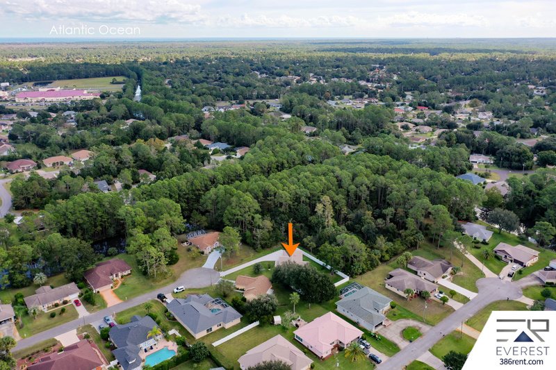 FULLY FENCED, COMPLETELY RENOVATED 3/2/2 ON A CUL-DE-SAC IN THE HEART OF PALM COAST property image