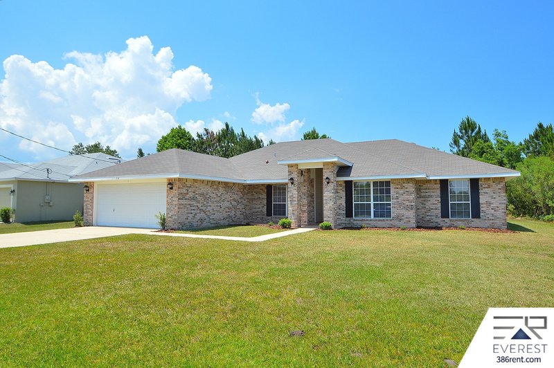 SPACIOUS 4/2/2 IN DESIRABLE MATANZAS WOODS property image