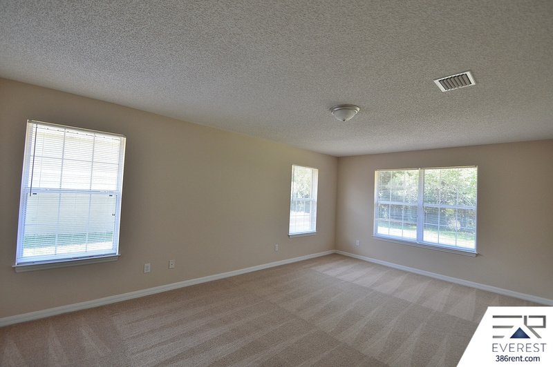 SPACIOUS 4/2/2 IN DESIRABLE MATANZAS WOODS property image