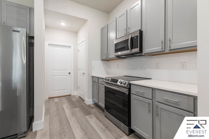 LIKE NEW, UPGRADED 3/2/2 IN THE HEART OF PALM COAST property image