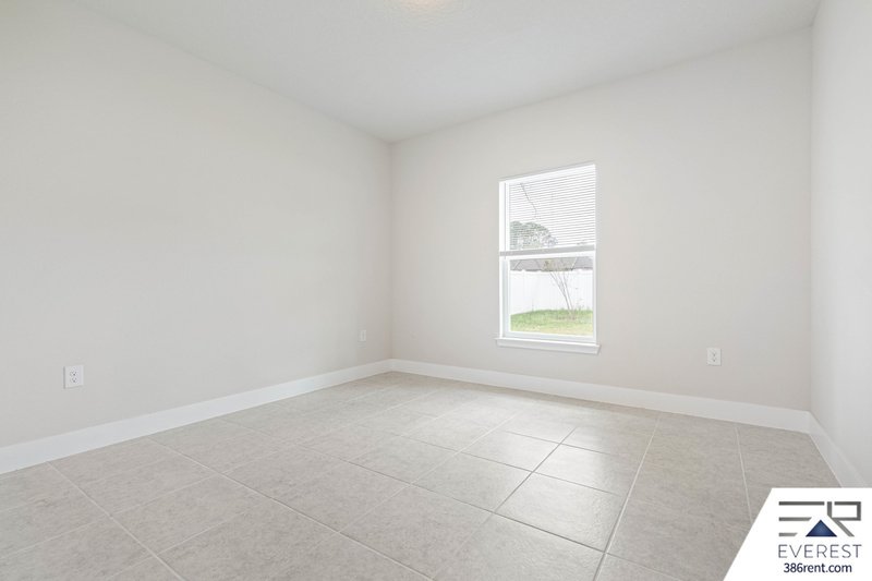 FULLY FENCED, LIKE NEW 3/2/2 IN DESIRABLE INDIAN TRAILS property image