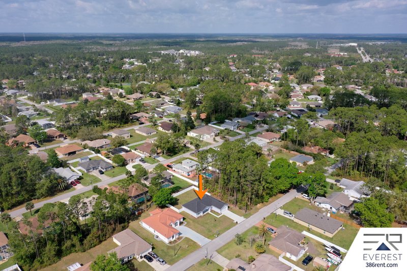 FULLY FENCED, LIKE NEW 3/2/2 IN DESIRABLE INDIAN TRAILS property image