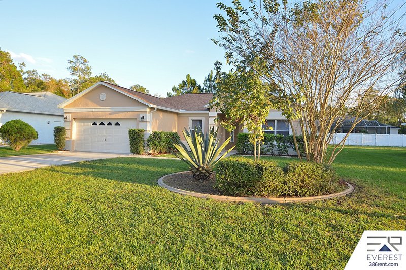 FUNCTIONAL 3/2/2 IN DESIRABLE QUAIL HOLLOW property image