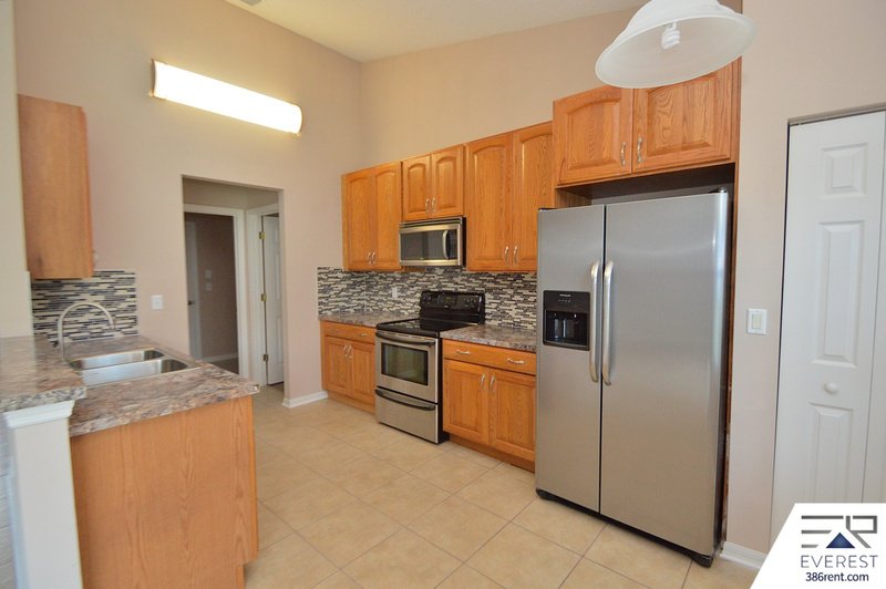 FUNCTIONAL 3/2/2 IN DESIRABLE QUAIL HOLLOW property image