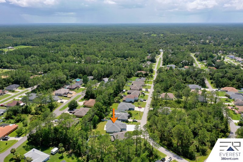 LIKE NEW 3/2/1 TOWNHOUSE IN BEAUTIFUL SEMINOLE WOODS property image