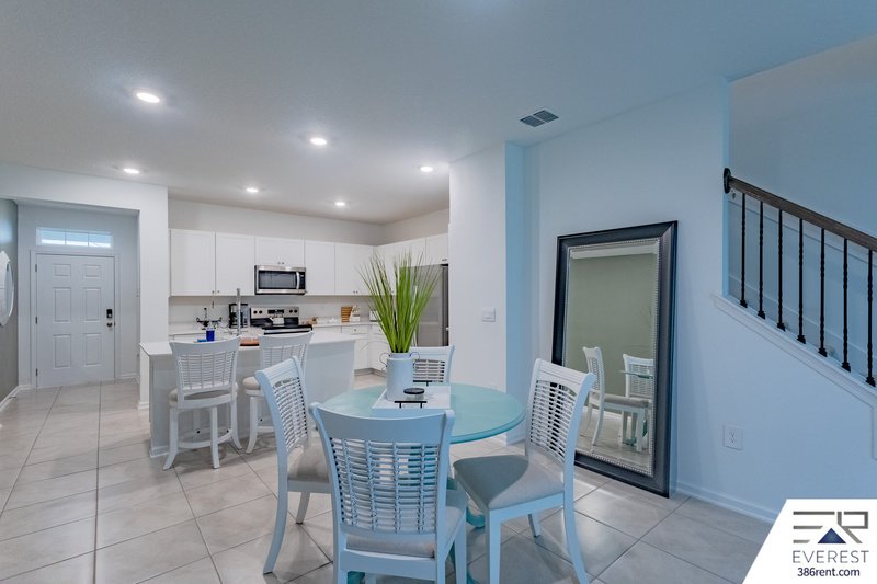 LIKE NEW 3/2.5/1 TOWNHOUSE IN DESIRABLE PALM COAST property image