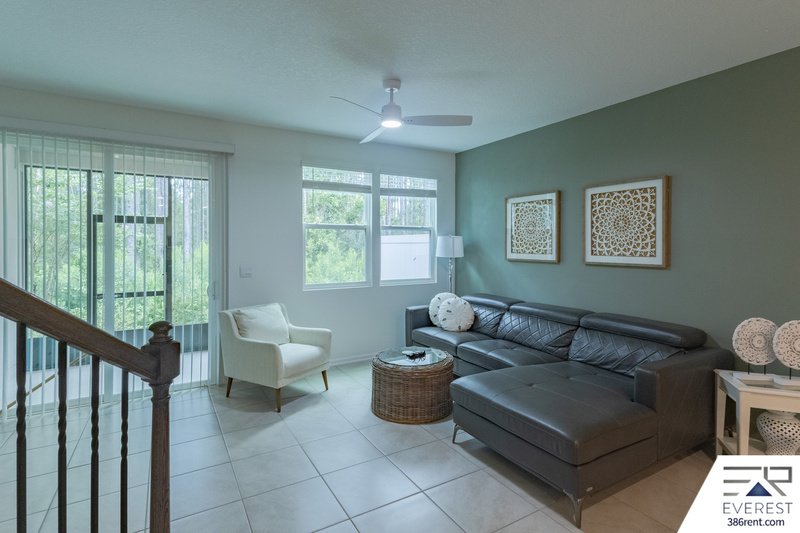 LIKE NEW 3/2.5/1 TOWNHOUSE IN DESIRABLE PALM COAST property image