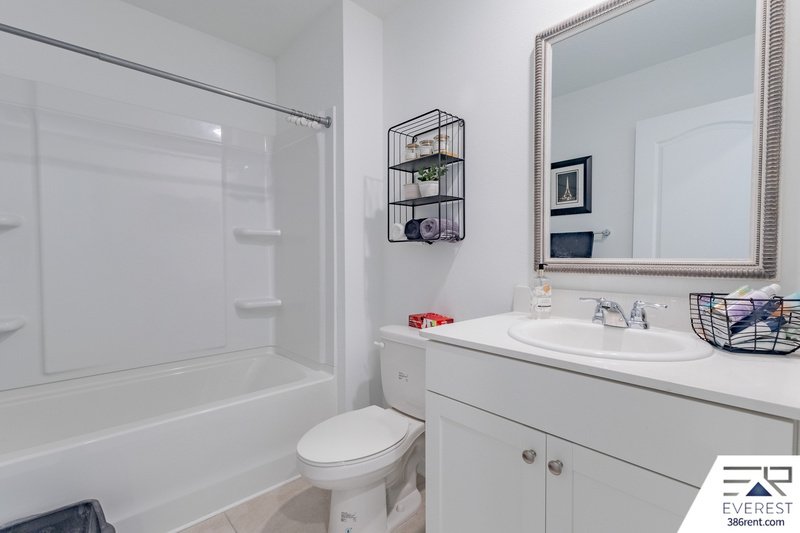 LIKE NEW 3/2.5/1 TOWNHOUSE IN DESIRABLE PALM COAST property image