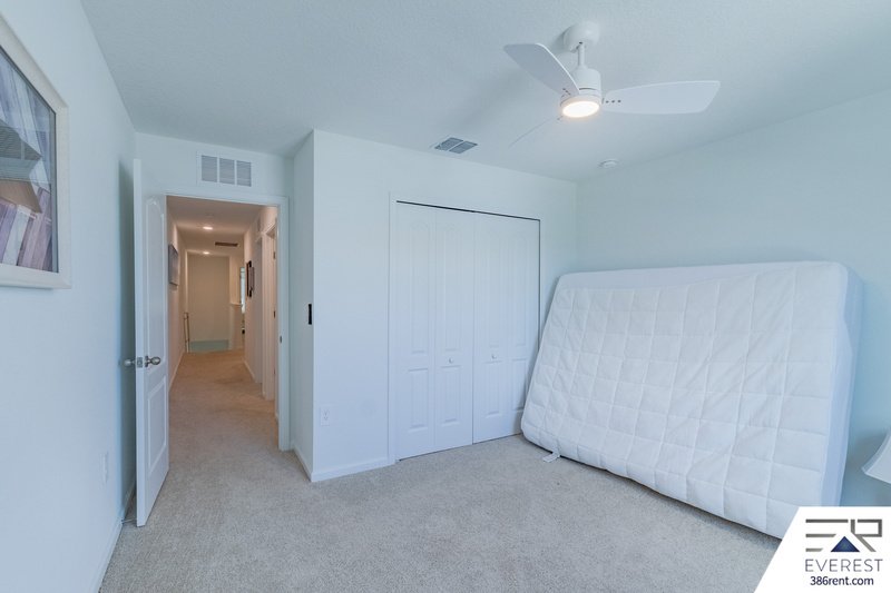 LIKE NEW 3/2.5/1 TOWNHOUSE IN DESIRABLE PALM COAST property image
