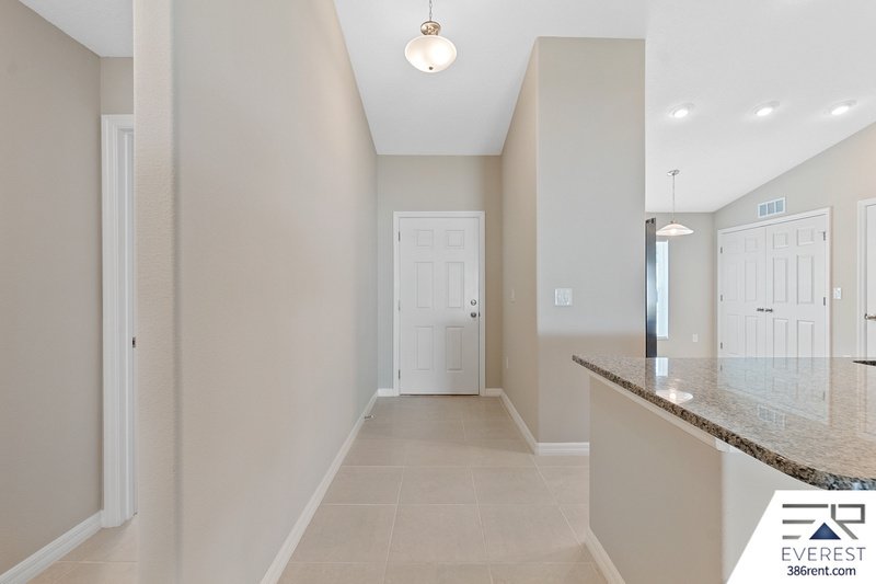 FULLY FENCED, LIKE NEW 4/2/2 IN BEAUTIFUL SEMINOLE WOODS property image