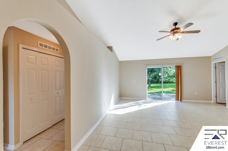 FUNCTIONAL 3/2/2 IN DESIRABLE MATANZAS WOODS property image