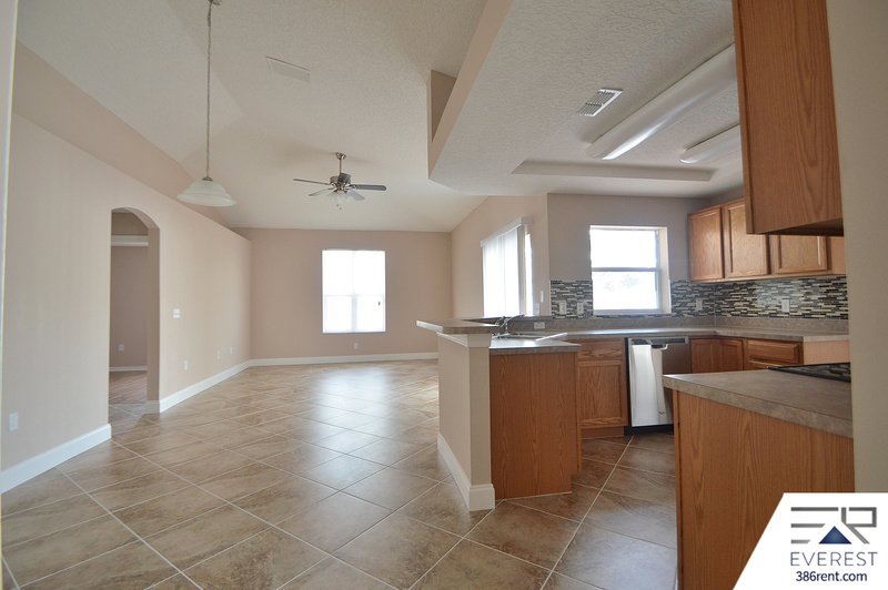FULLY FENCED 3/2/2 POOL HOME IN DESIRABLE PALM HARBOR property image