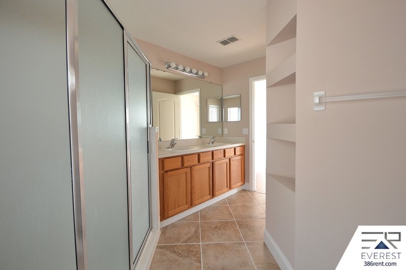 FULLY FENCED 3/2/2 POOL HOME IN DESIRABLE PALM HARBOR property image