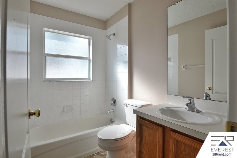 FULLY FENCED 3/2/2 POOL HOME IN DESIRABLE PALM HARBOR property image