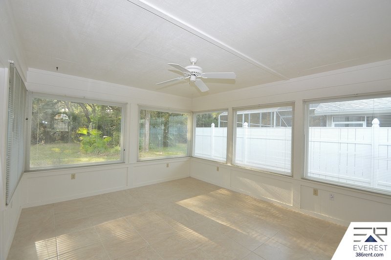 LIFE'S A BEACH... SEASIDE 2/2/2 IN PRIVATE SEA COLONY COMMUNITY property image
