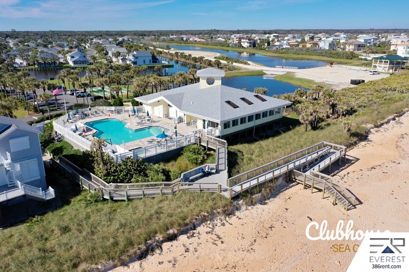 LIFE'S A BEACH... SEASIDE 2/2/2 IN PRIVATE SEA COLONY COMMUNITY property image