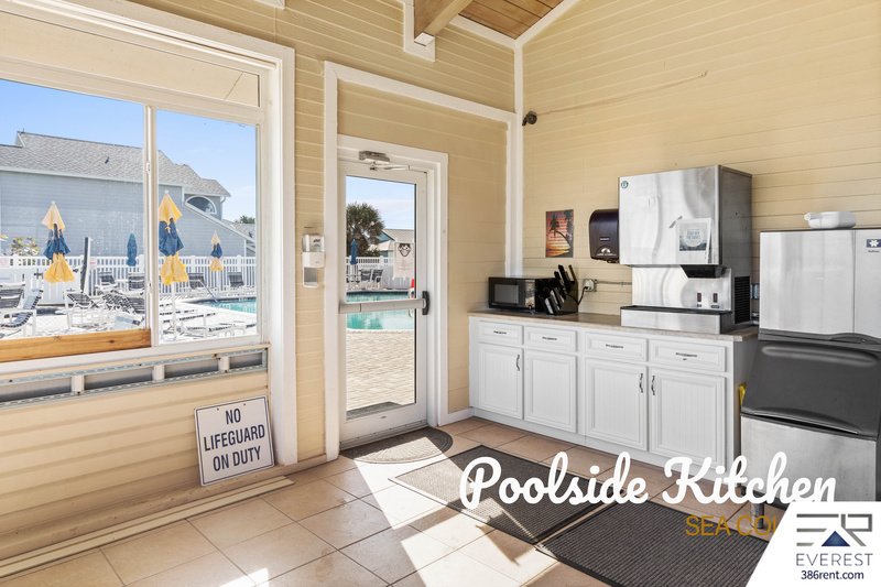 LIFE'S A BEACH... SEASIDE 2/2/2 IN PRIVATE SEA COLONY COMMUNITY property image