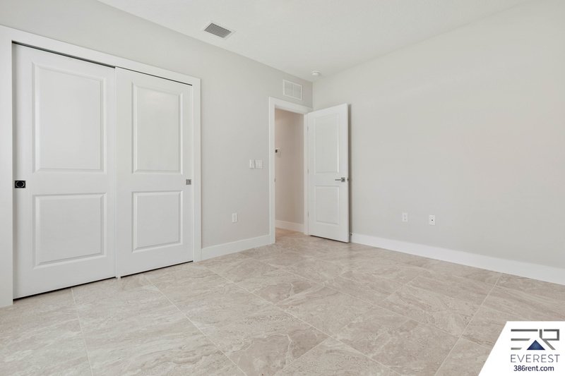 CUSTOM BUILT, LIKE NEW 4/2/2, fully fenced on a quiet cul-de-sac property image
