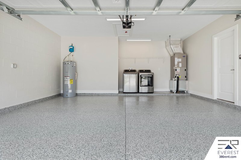 CUSTOM BUILT, LIKE NEW 4/2/2, fully fenced on a quiet cul-de-sac property image