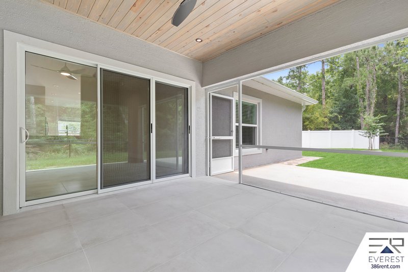 CUSTOM BUILT, LIKE NEW 4/2/2, fully fenced on a quiet cul-de-sac property image