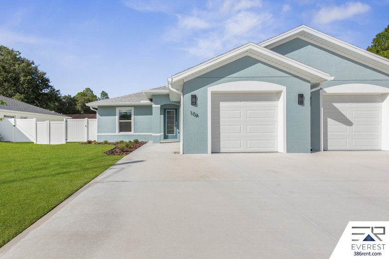 CUSTOM BUILT, BRAND NEW, FULLY FENCED 3/2/1 IN PEACEFUL QUAIL HOLLOW property image