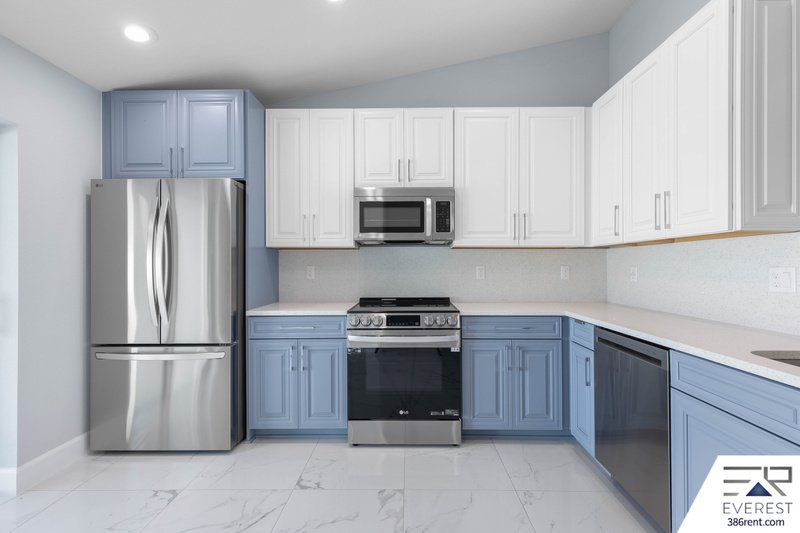 CUSTOM BUILT, BRAND NEW, FULLY FENCED 3/2/1 IN PEACEFUL QUAIL HOLLOW property image