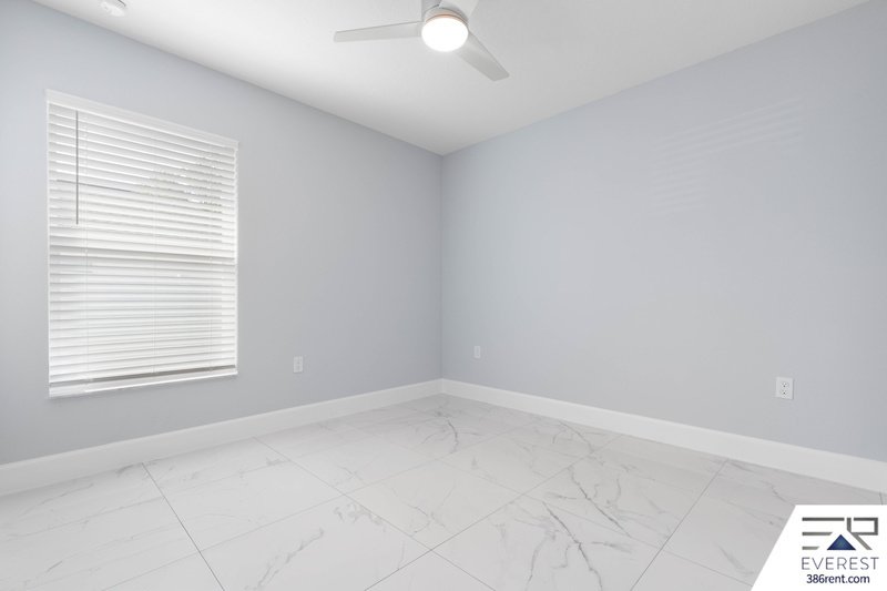 CUSTOM BUILT, BRAND NEW, FULLY FENCED 3/2/1 IN PEACEFUL QUAIL HOLLOW property image