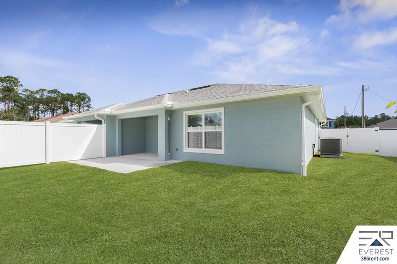 CUSTOM BUILT, BRAND NEW, FULLY FENCED 3/2/1 IN PEACEFUL QUAIL HOLLOW property image