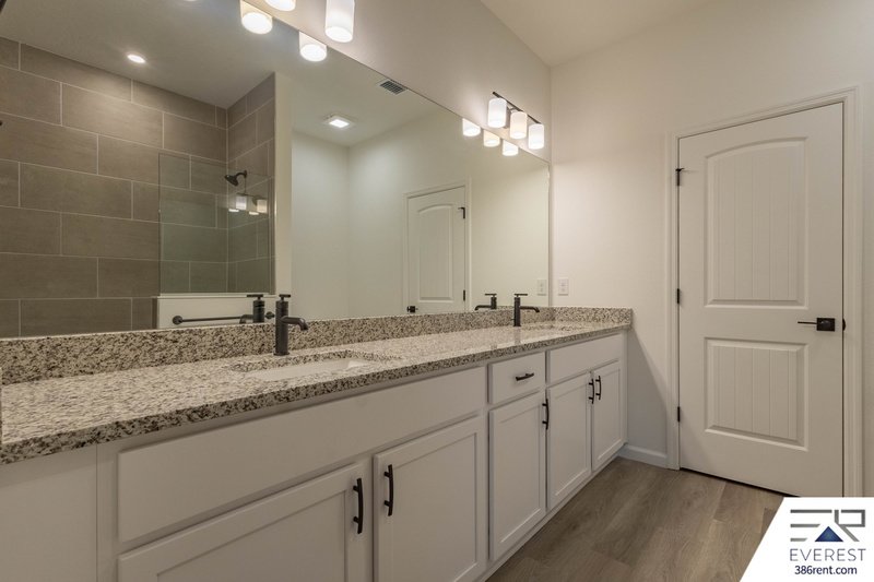 FULLY FENCED, BRAND NEW 3/2/2 IN DESIRABLE INDIAN TRAILS property image