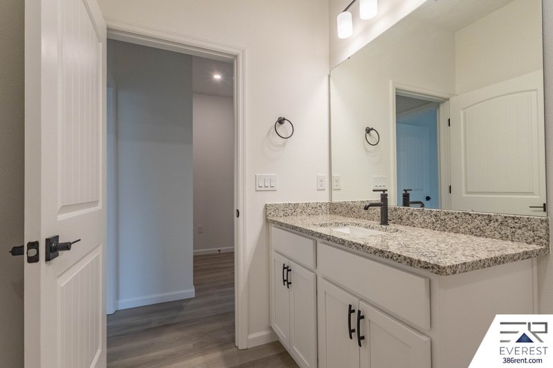 FULLY FENCED, BRAND NEW 3/2/2 IN DESIRABLE INDIAN TRAILS property image