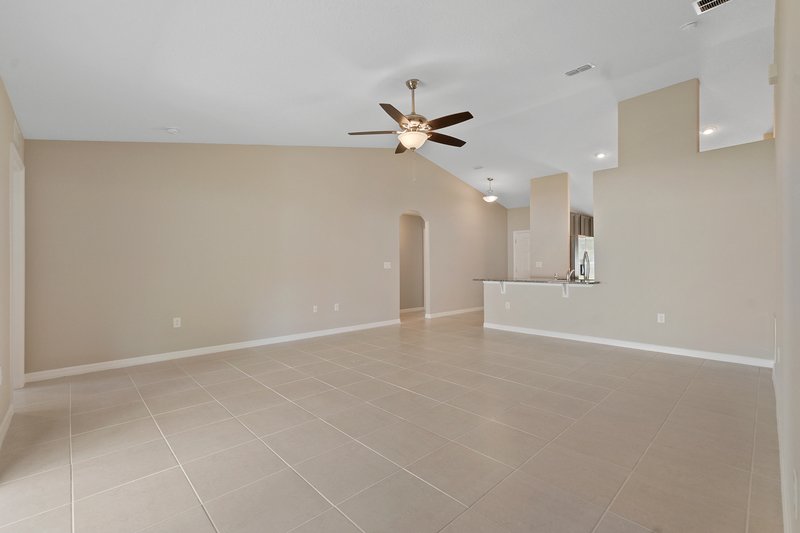 FULLY FENCED, LIKE NEW 4/2/2 IN THE HEART OF PALM COAST property image