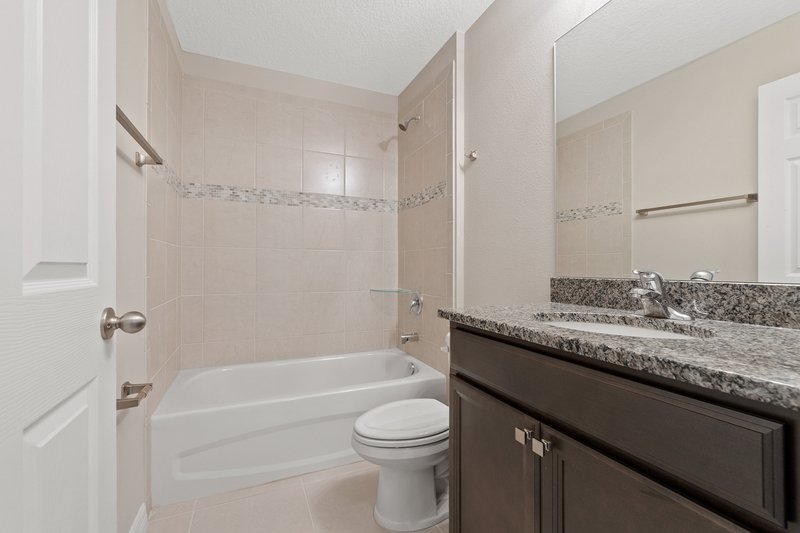 FULLY FENCED, LIKE NEW 4/2/2 IN THE HEART OF PALM COAST property image