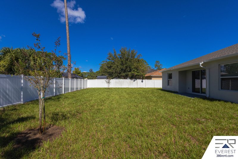 FULLY FENCED, BRAND NEW 3/2/2 IN DESIRABLE INDIAN TRAILS property image